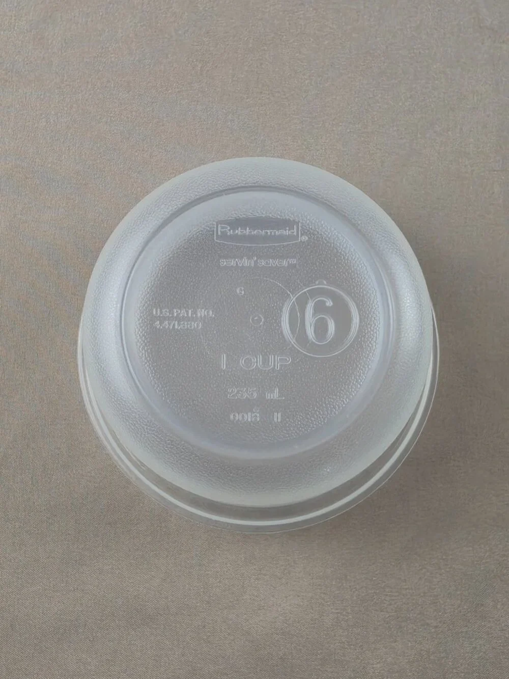 Vintage Rubbermaid 1 Cup #6 Servin Saver Round Food Storage Container With Lid
